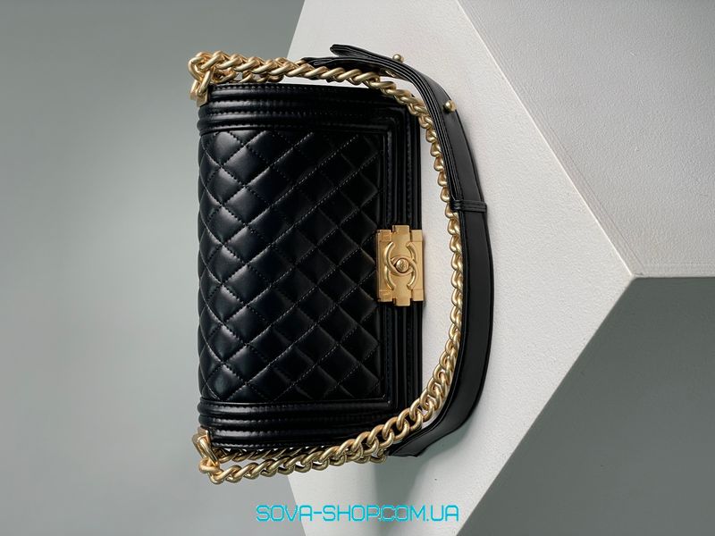 Женская сумка Chanel Medium Boy Black/Gold Caviar RHW Premium фото