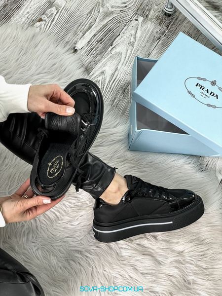 Женские кроссовки PRADA Macro Re-Nylon Brushed Leather Sneakers Black фото