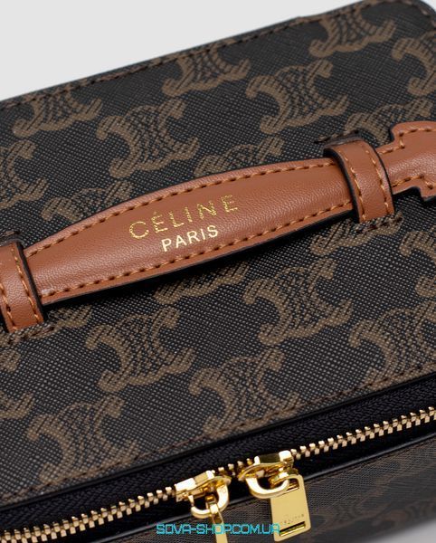 Женская сумка Celine Top Handle Small Toiletry Case in Triomphe Canvas Premium фото