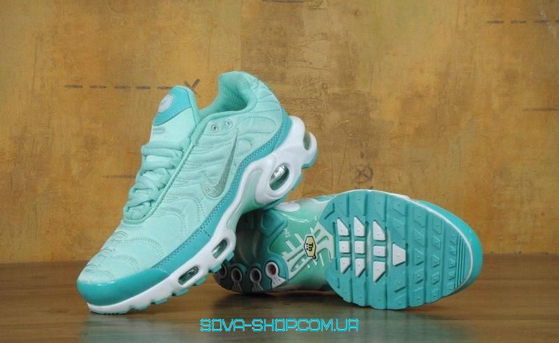 Женские кроссовки Air Max Plus Satin Green Nike фото