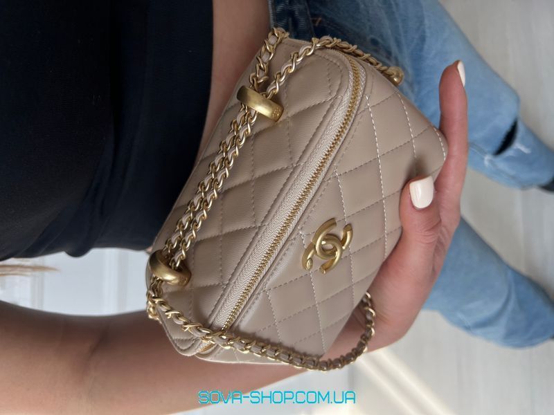 Жіноча сумка Chanel Classic Beige Lambskin Pearl Crush Vanity Bag Premium фото