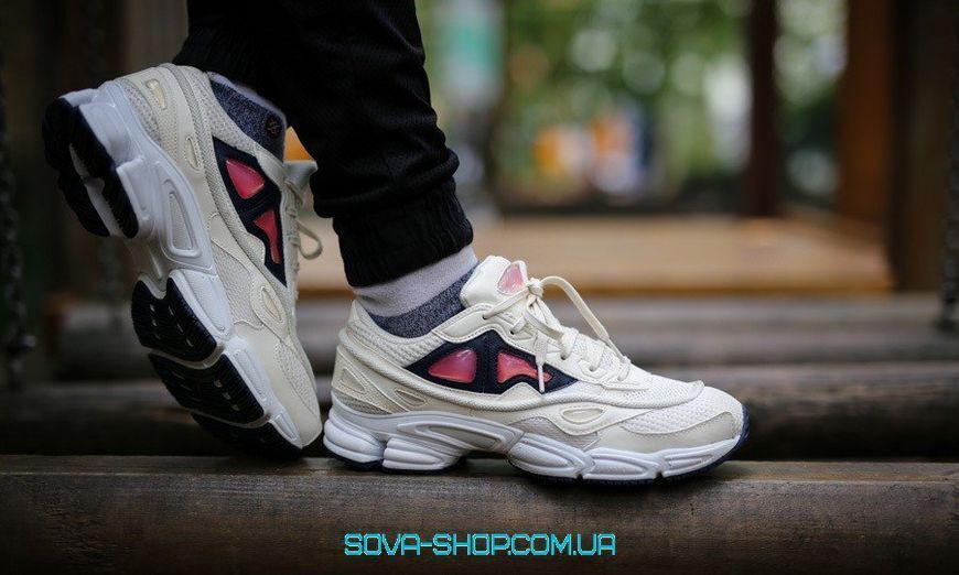 Женские кроссовки Raf Simons Consortium Ozweego 2 &ldquo;White/Bold Orange&rdquo; Women Adidas фото