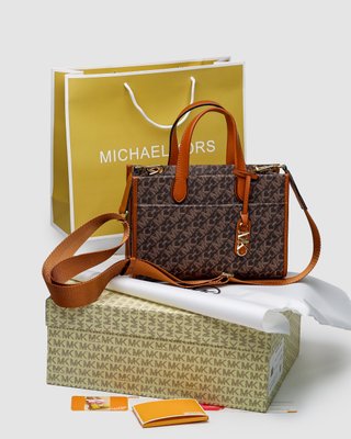 Жіноча сумка Michael Kors GIGI LG Grab Tote Brown Premium фото