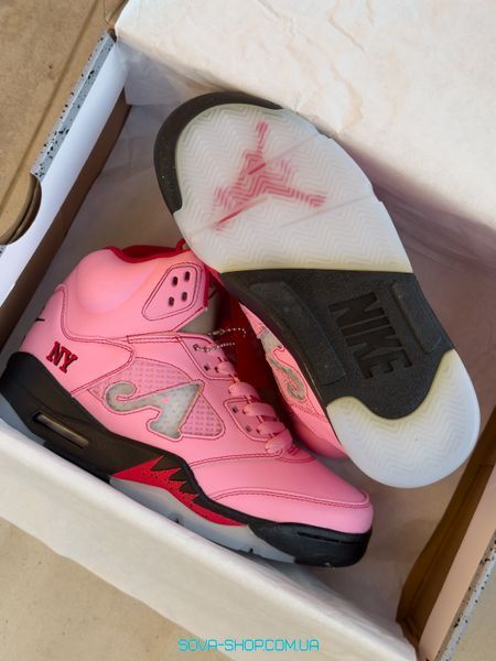 Жіночі баскетбольні кросівки AWAKE NY x Air Jordan 5 Retro &lsquo;Boro - Arctic Pink&rsquo; фото