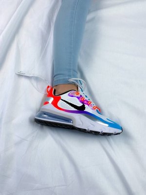 Женские кроссовки Air Max 270 React Nike Pixel фото