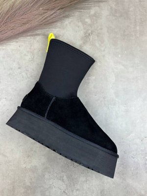Жіночі зимові ботинки UGG Classic Dipper Boot Black Premium фото