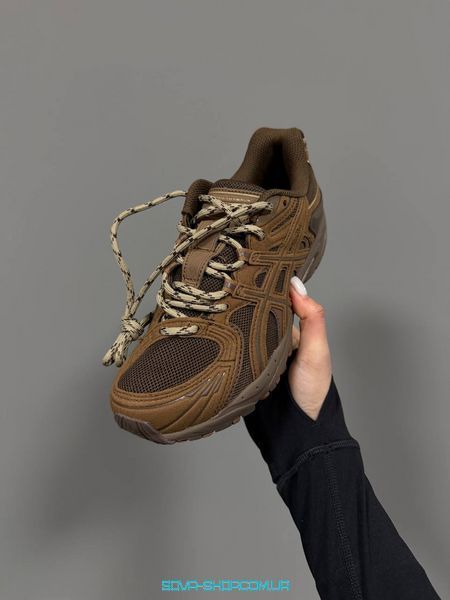 Жіночі та чоловічі кросівки Asics Gel-Kahana TR Nexus Brown фото