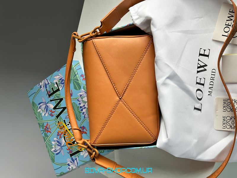 Жіноча сумка Loewe Paula's Ibiza Puzzle Bag In Classic Calfskin Ginger Premium фото