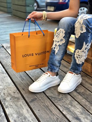 Женские кроссовки Louis Vuitton Time Out фото