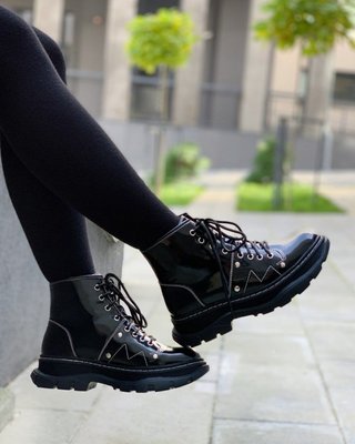 Жіночі кросівки Ankle Boots Black Alexander McQueen фото