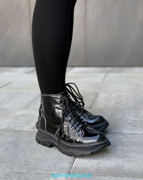 Жіночі кросівки Ankle Boots Black Alexander McQueen фото