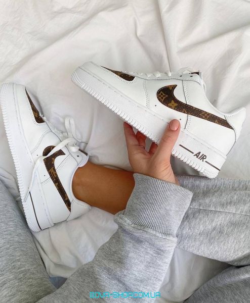 Жіночі кросівки Custom Nike AF1 x Louis Vuitton фото