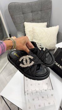 Жіночі шльопанці Chanel Black Premium фото