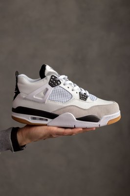 Чоловічі кросівки Nike Air Jordan Retro 4 White/Black/Gum фото