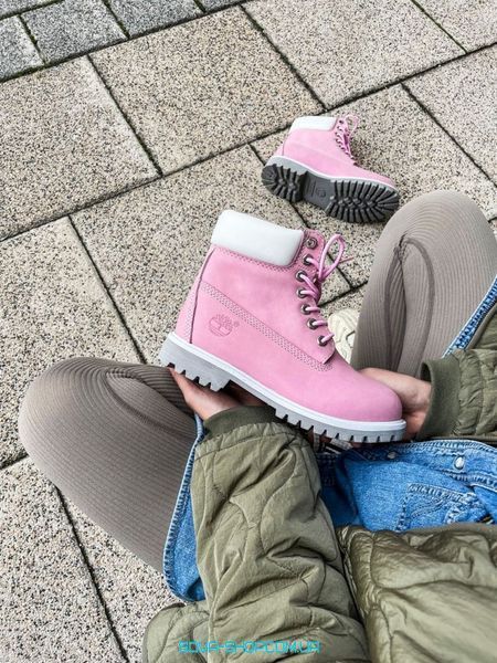 Зимові жіночі ботинки розпродаж (БЕЗ хутра, ТЕРМО) Timberland CLASSIC PREMIUM NUBUCK WATERPROOF PINK/GREY фото