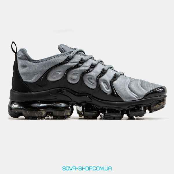 Чоловічі кросівки Nike Air VaporMax Plus Grey Black фото