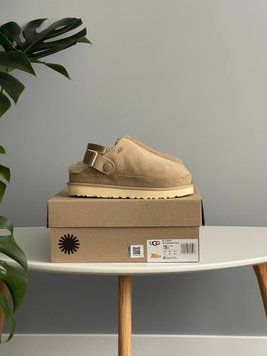 Жіночі зимові ботинки UGG Goldenstar Clog Sand PREMIUM фото