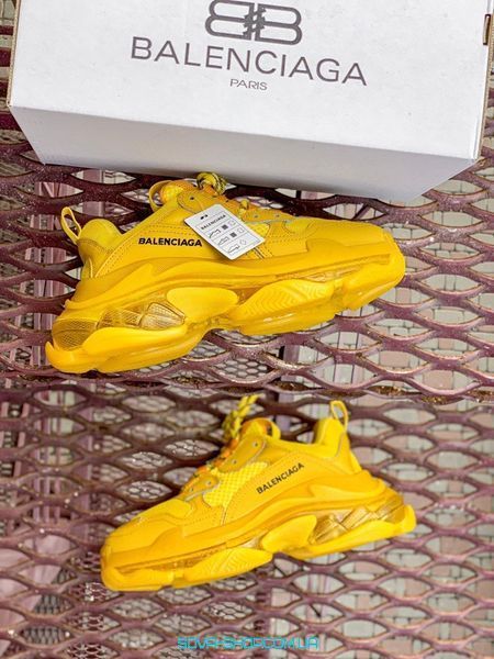 Жіночі кросівки TRIPLE S "YELLOW" Balenciaga фото