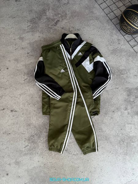 Спортивный костюм Adidas фото