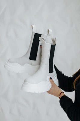 Зимние женские ботинки с мехом Bottega Veneta White Mid фото