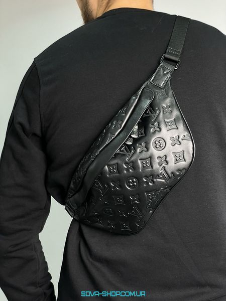 Чоловіча бананка Louis Vuitton Bumbag Black Embossing Leather Premium фото