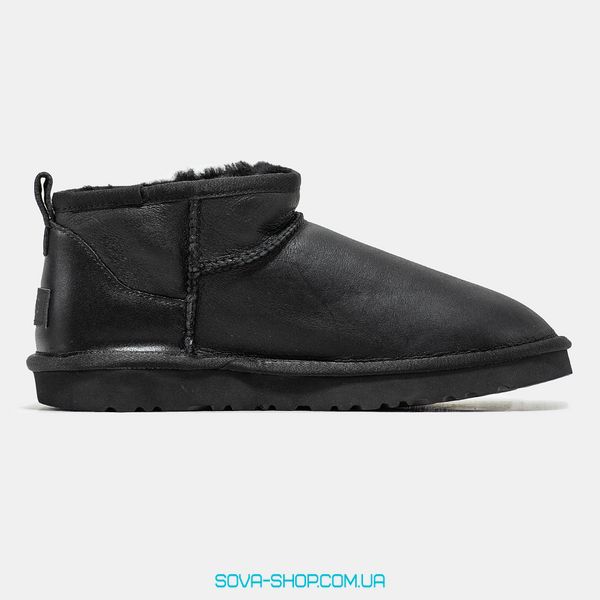 Жіночі та чоловічі зимові ботинки UGG Classic Ultra Mini Black Leather Premium фото