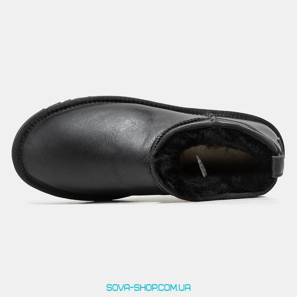 Жіночі та чоловічі зимові ботинки UGG Classic Ultra Mini Black Leather Premium фото