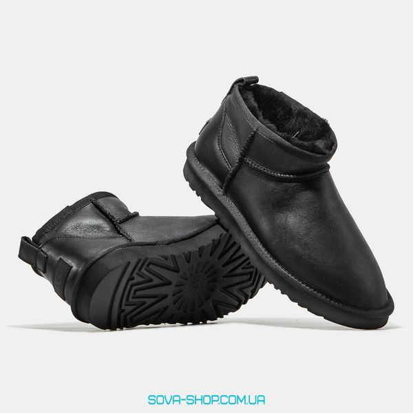 Женские и мужские зимние ботинки UGG Classic Ultra Mini Black Leather Premium фото
