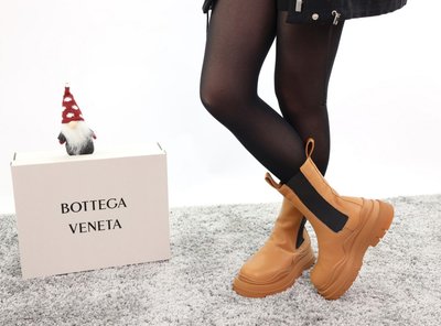 Зимние женские ботинки с мехом Bottega Veneta Brown 13028 фото