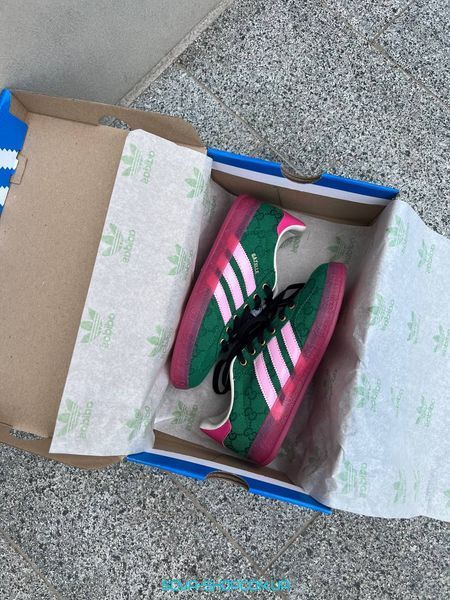 Жіночі кросівки Adidas Gucci x Gazelle Green Pink фото