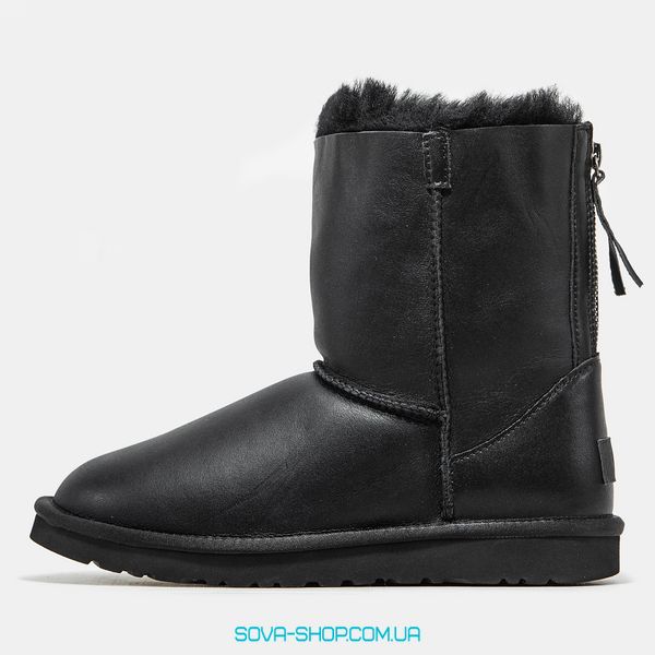 Женские зимние ботинки UGG Classic Zip Black Leather Premium фото