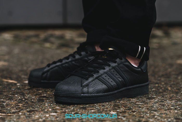 Женские кроссовки Superstar Black Women Adidas фото