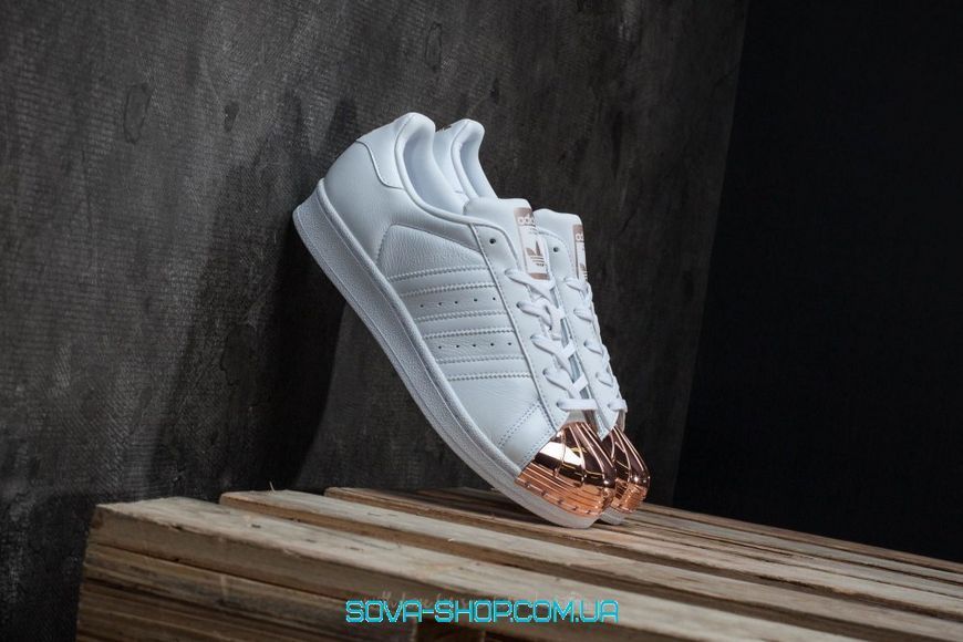 Жіночі кросівки Superstar Metal/Toe White Adidas фото