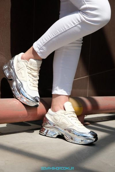 Женские кроссовки Raf Simons Ozweego Cream White Silver Metallic Adidas фото
