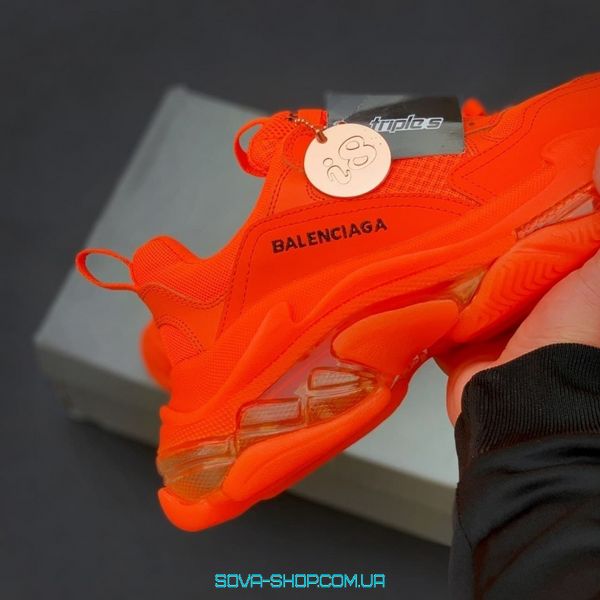 Жіночі кросівки Balenciaga Triple S Clear Sole Full Orange фото
