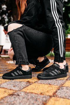 Жіночі та чоловічі кросівки Adidas Gazelle Triple Black Uni фото