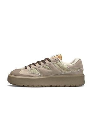 Мужские и женские кроссовки New Balance CT302 Beige фото