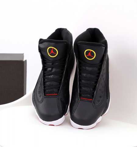 Air jordan 13 retro red best sale black white