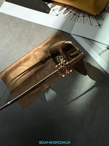 Сонцезахисні окуляри Loewe Brown/Gold LW5115S 002 Premium фото