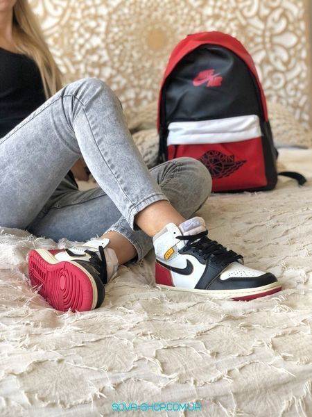 Жіночі баскетбольні кросівки Jordan 1 Retro High Patent Red Black White Nike фото