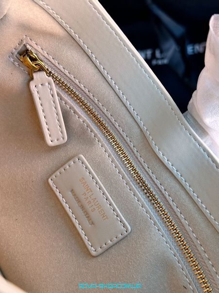 Женская сумка Yves Saint Laurent Hobo Le 5 a 7 Bag in Smooth Leather Cream Premium фото