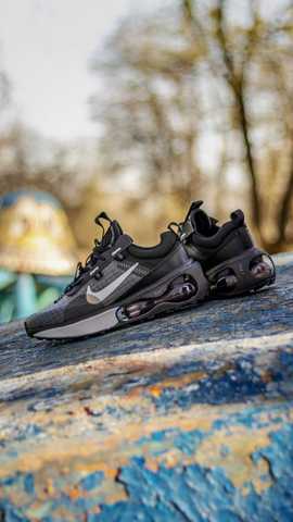 Grey white and black nike sale air max