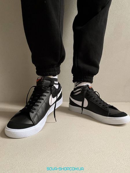 Жіночі кросівки Blazer Low Black Nike фото
