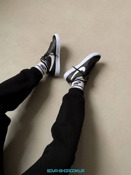 Жіночі кросівки Blazer Low Black Nike фото