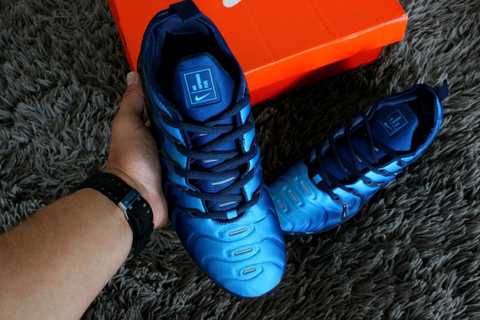 Nike air vapormax sales plus all blue