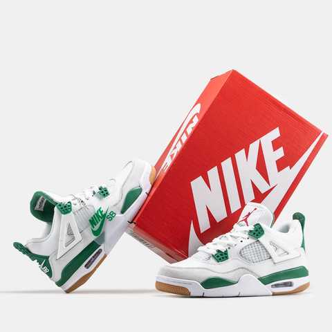 Green discount jordans 4