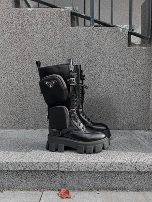 Жіночі ботинки (Натуральна шкіра) Prada Boots Zip Pocket Black High PREMIUM фото