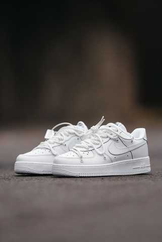 White nike sales laces