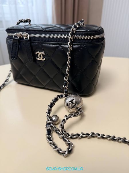 Жіноча сумка Chanel Mini Vanity Case in Black Lambskin with Silver Premium фото