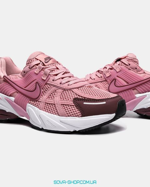 Жіночі кросівки Nike V2K Run Wmns pink фото